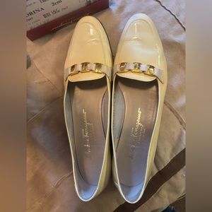 Salvatore Ferragamo Crème colored patent leather loafer